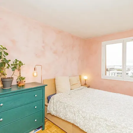 Lovely With View - 11th Arrondissement * باريس